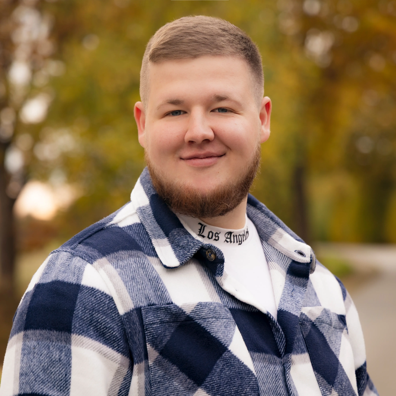 Portrait von Fotograf Ben Bühl mit ruhiger Ausstrahlung